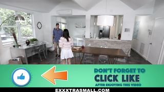 Petite Sex Princess Puts Out