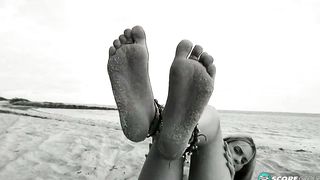 Sandy Toes