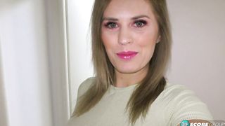 At Home With Alexsis Faye