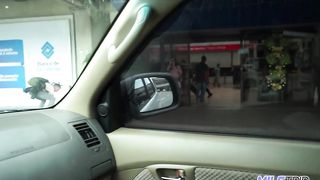 Sexy South-American MILF Candela