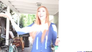 Redhead MILF Lauren Phillips