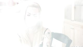 Dahlia Sky Knows How To Swallow