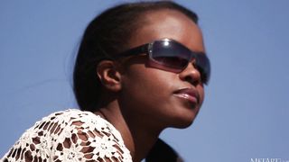 Wide Blue - Jezabel Vessir