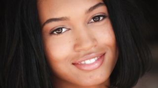 Wanderlust - Noel Monique Posing