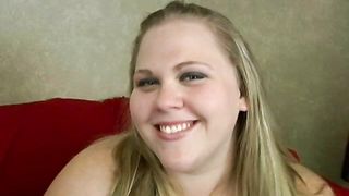 Pretty BBW Falls For a Trick