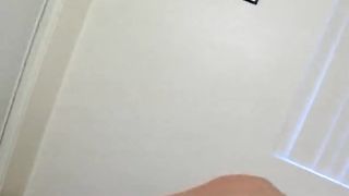 Plumper Jem Jewel Spreads For a Cock